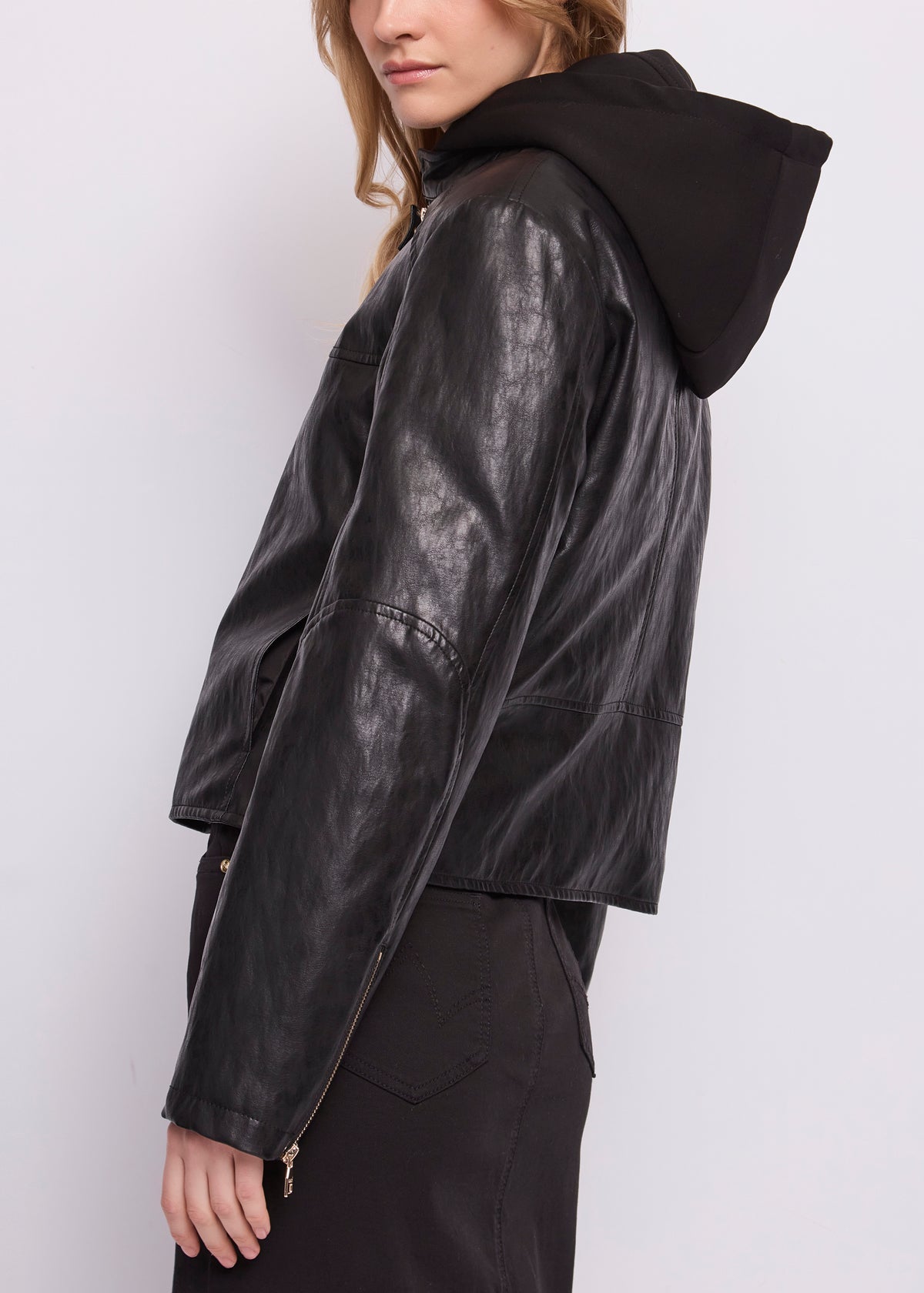 Gaudì Jeans Giubbino Di Pelle Colore Nero