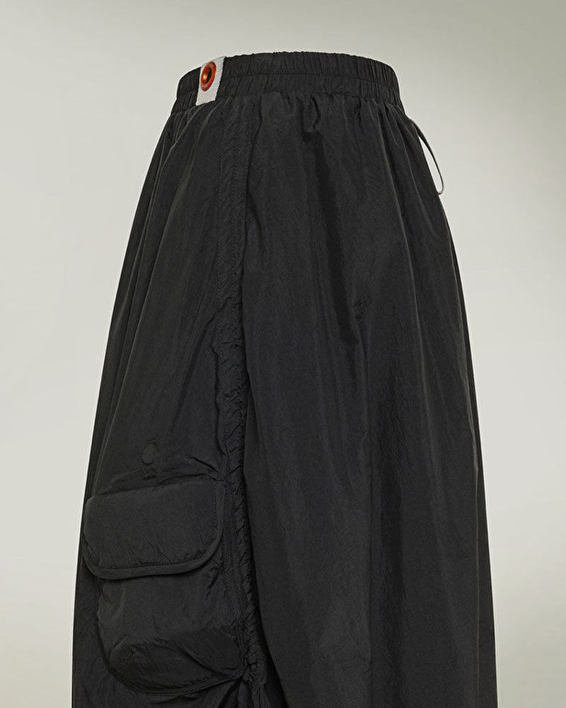 Dekker Maxigonna in Nylon Superleggero Colore Nero