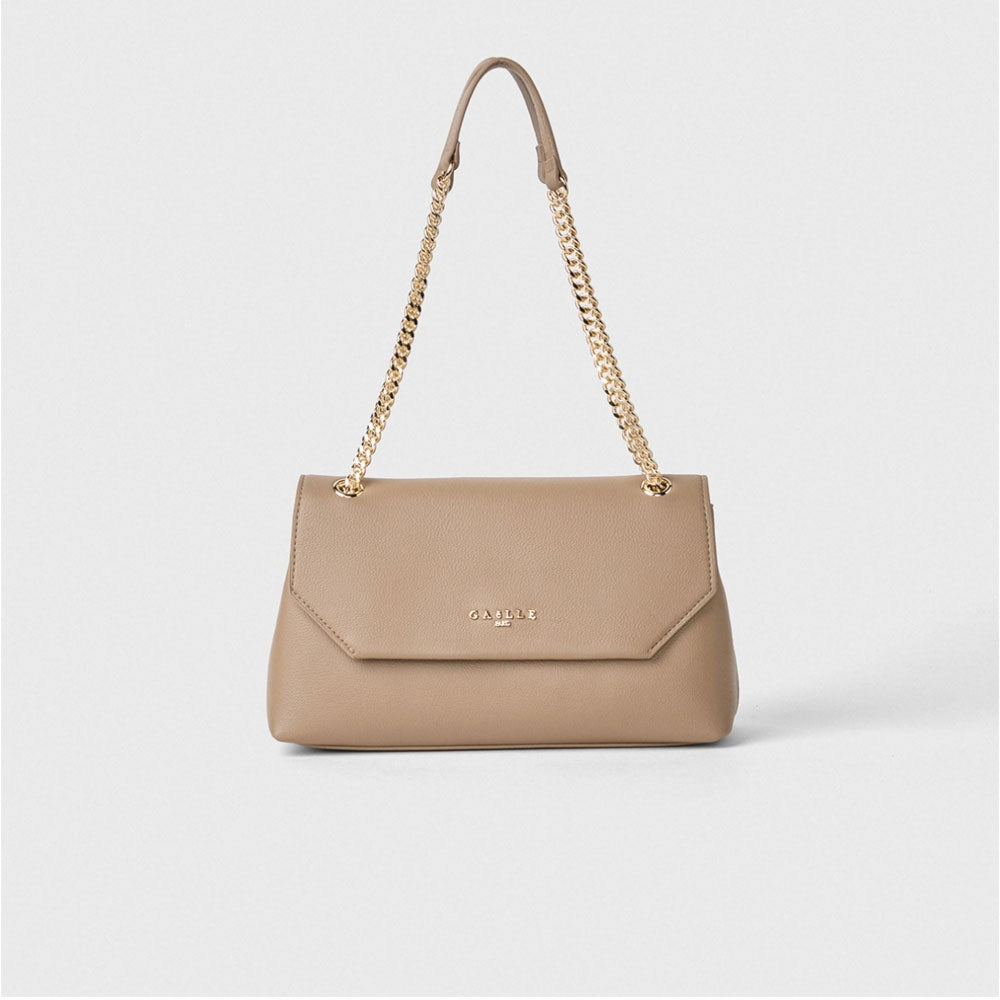 Gaelle Borsa con Tracolla e Logo Colore Cammello